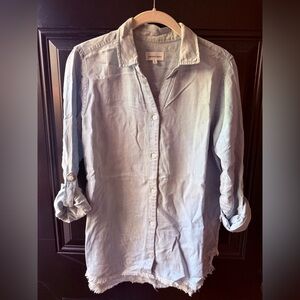 Thread & Supply Light Blue Casual Button-Down Shirt